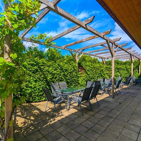 Acron-Hotel Quedlinburg Bagian luar foto