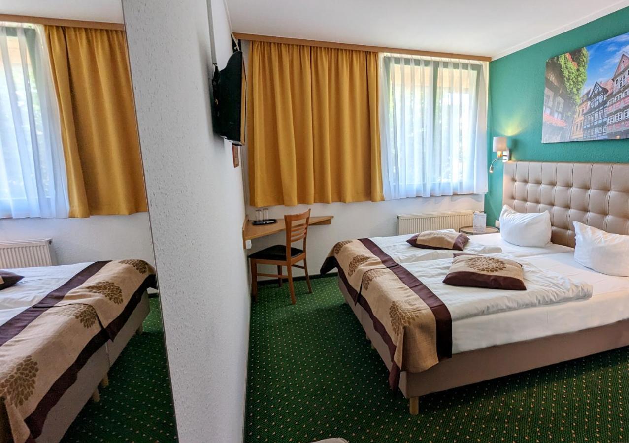 Acron-Hotel Quedlinburg Bagian luar foto