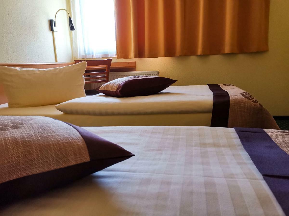 Acron-Hotel Quedlinburg Bagian luar foto